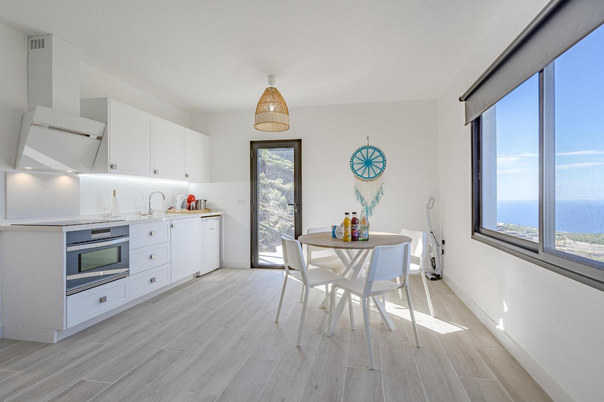Cliff Haven Sea View Apartment - Adults Only サンティアゴ・デル・テイデ エクステリア 写真